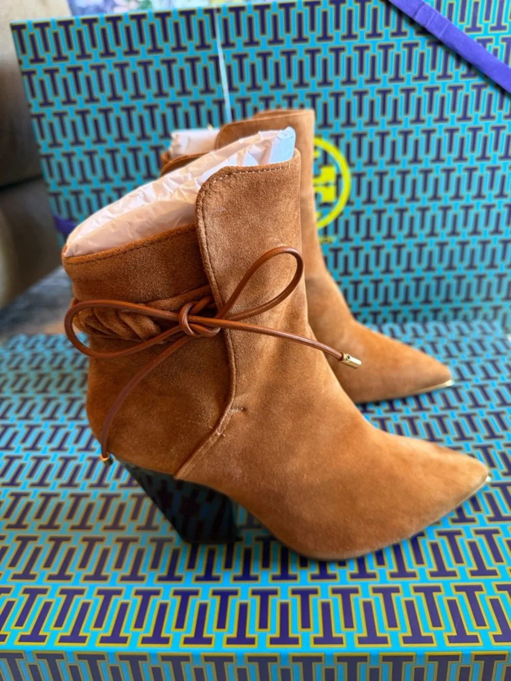 Tory Burch Lila Suede Pointed-Toe Ankle Bootie - Picture 7 of 11